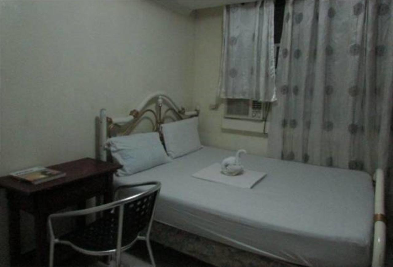 Goland Pension House Cebu Extérieur photo