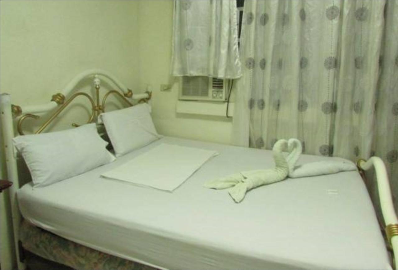 Goland Pension House Cebu Extérieur photo