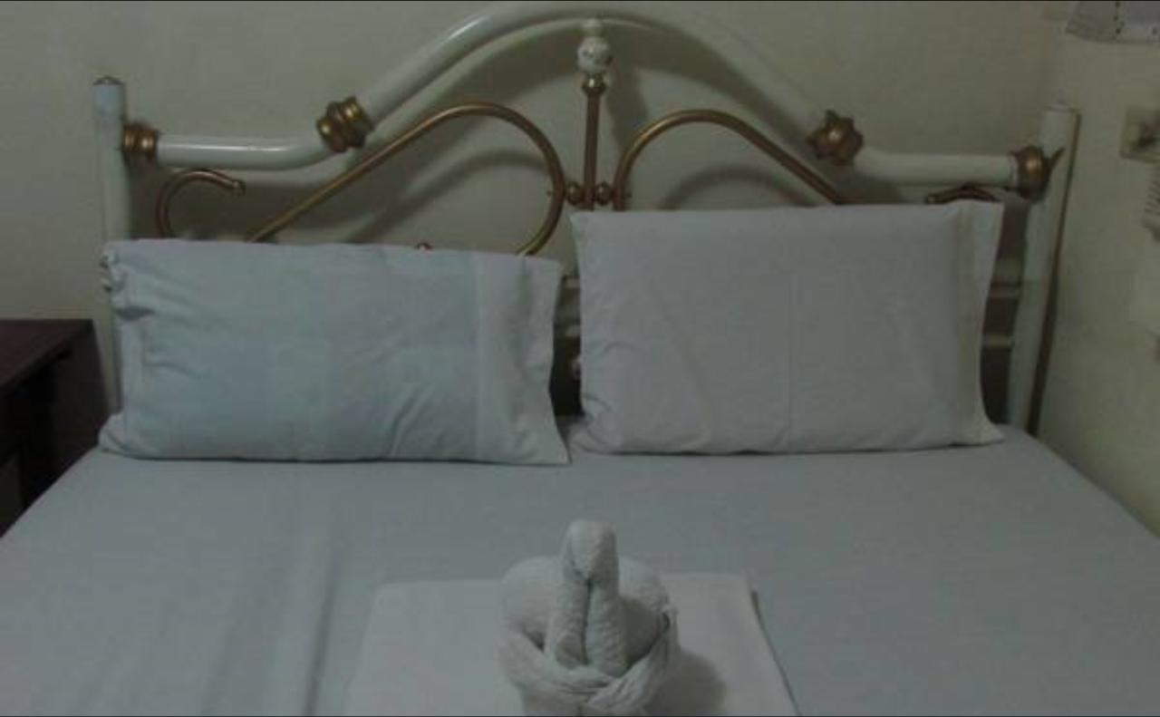 Goland Pension House Cebu Extérieur photo